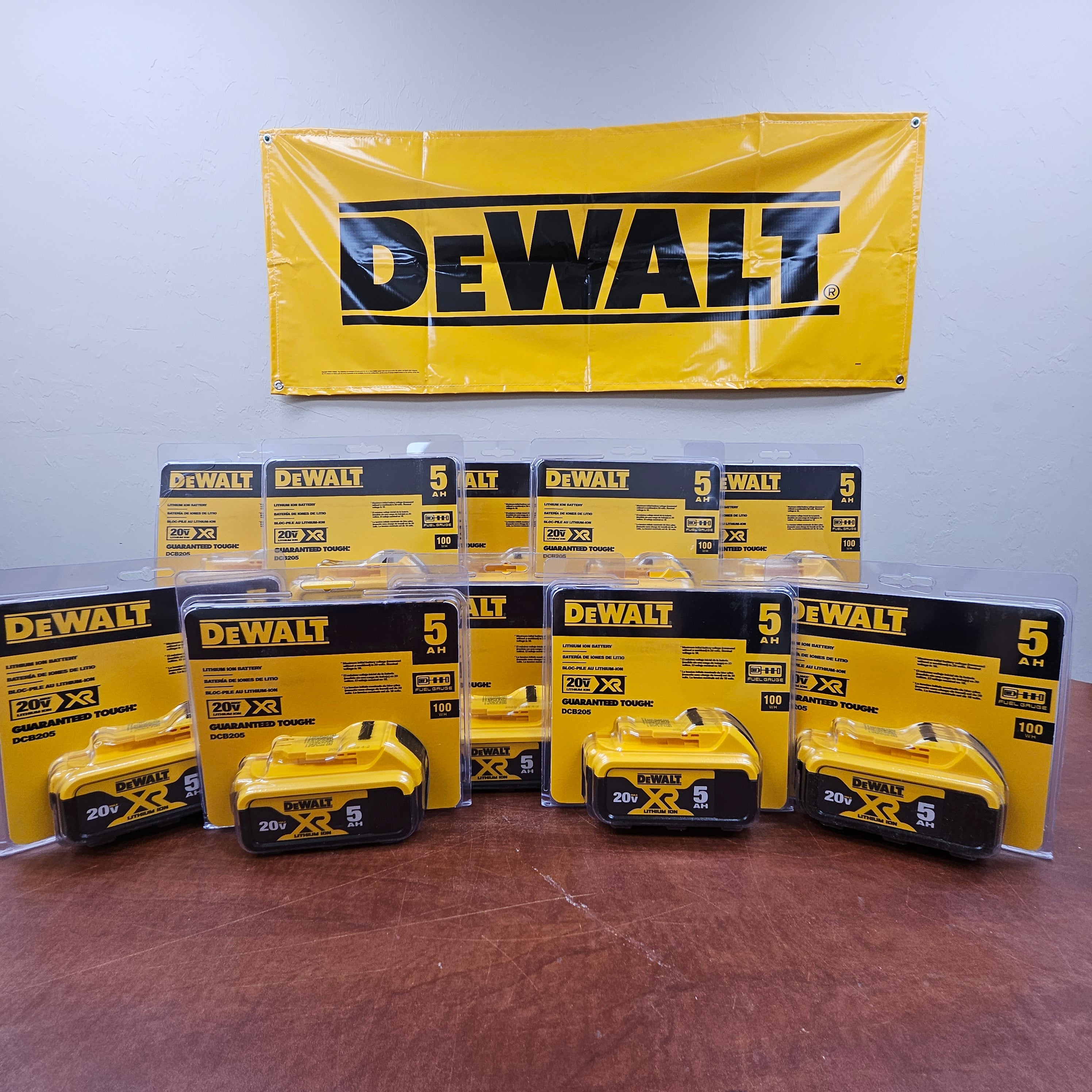 DeWalt 20V MAX 5Ah Batteries (PACK OF 10) - DCB205-10