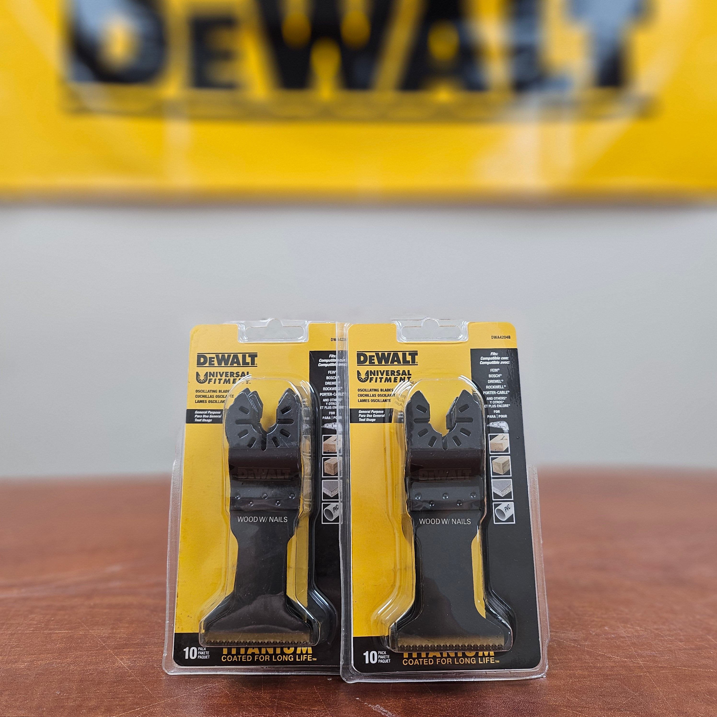 DeWalt 20-PACK of Oscillating Blades for Wood with Nails, Titanium Nitride Coated - DWA4204B (#2)