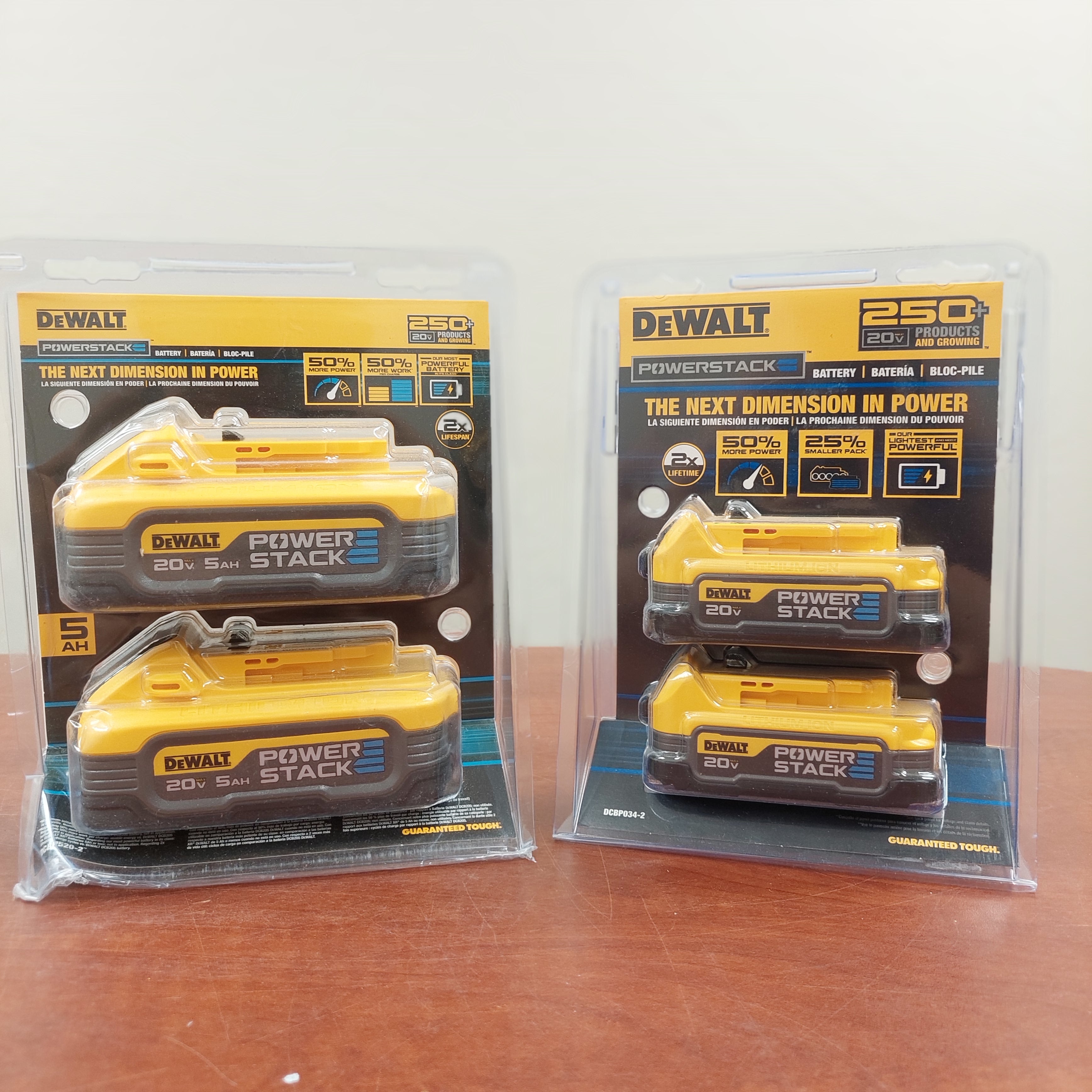 DeWalt 20V MAX Powerstack Battery Kit - DCBP520-2 & DCBP034-2