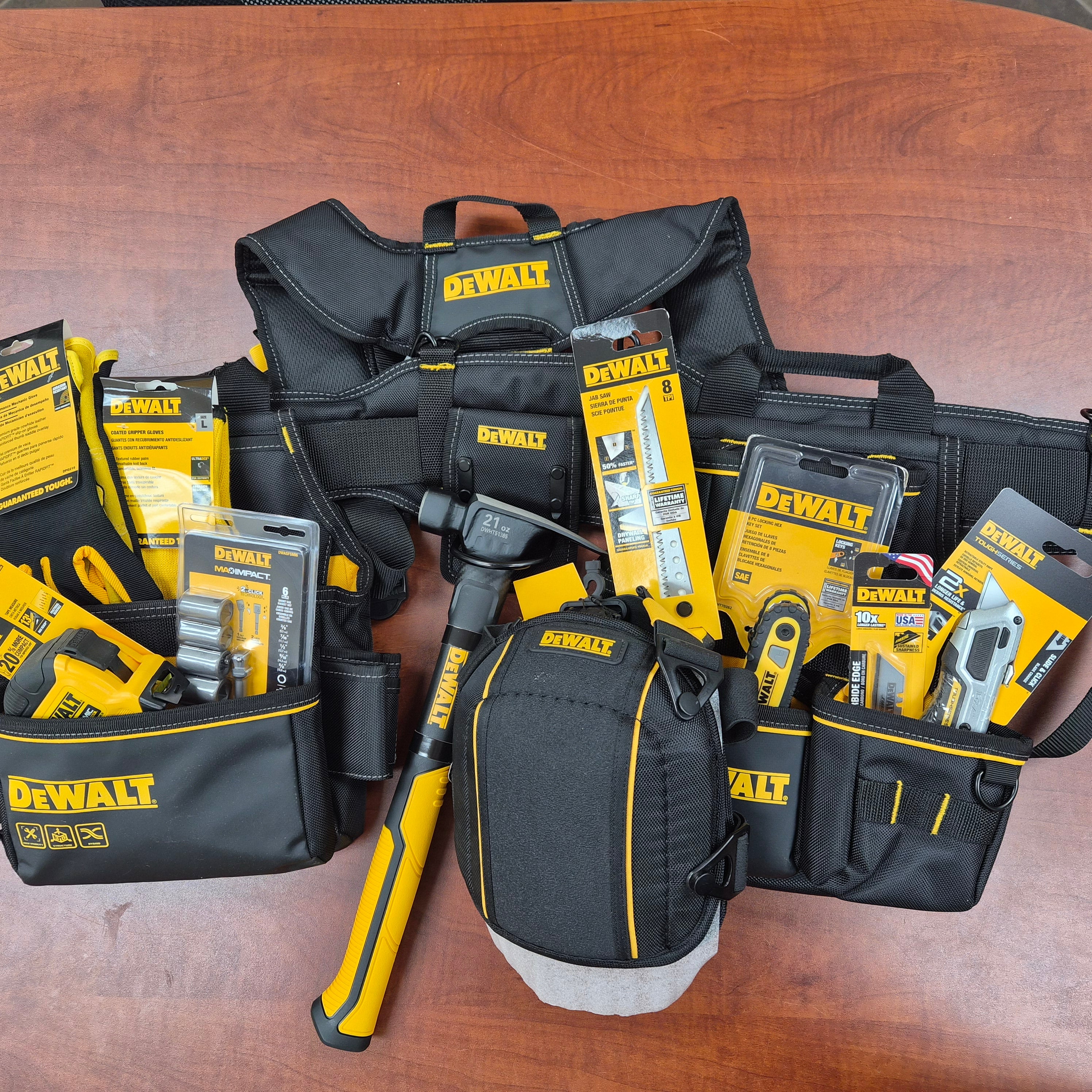 Work Man’s Kit – DeWalt Tool Rig & Jobsite Essentials Bundle