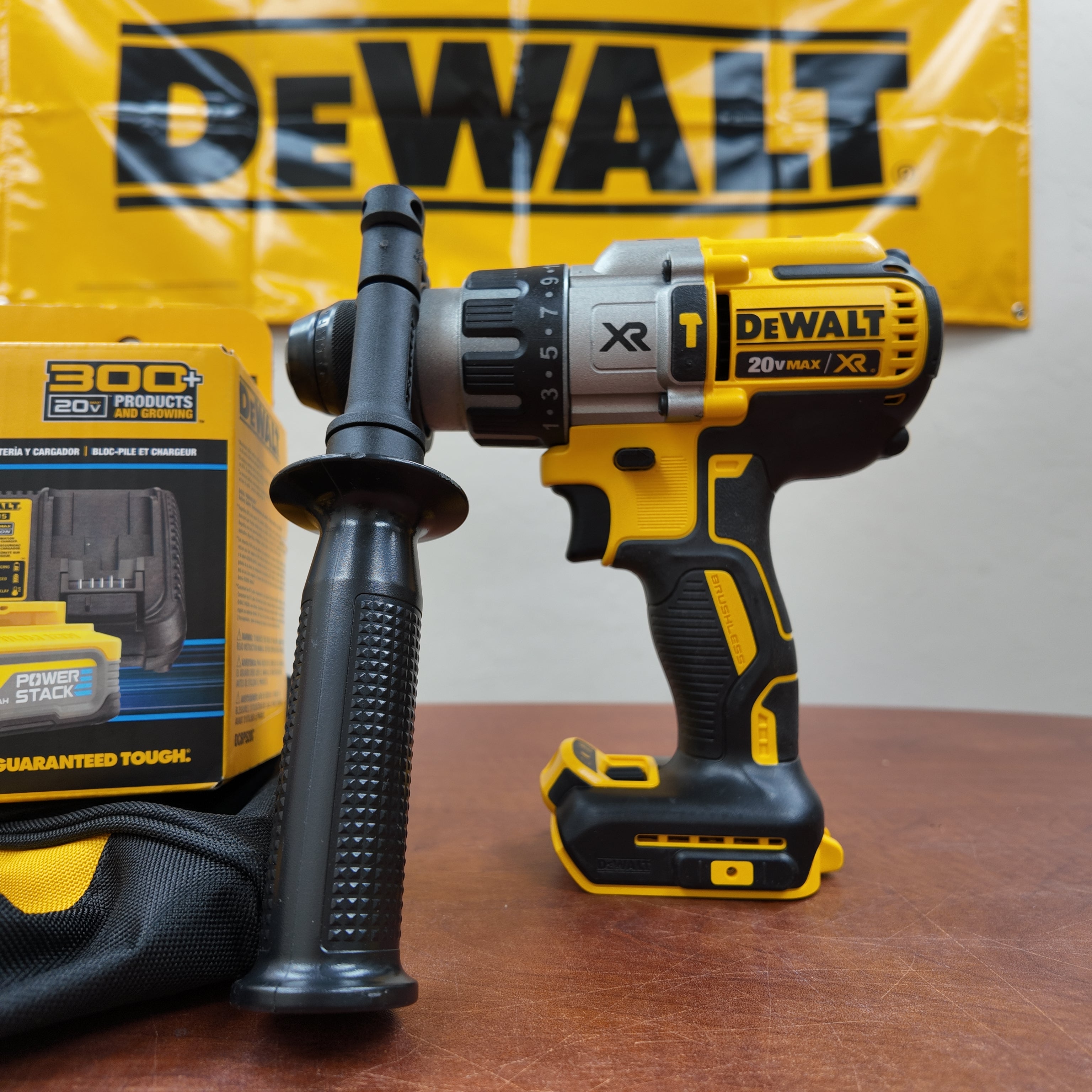 DeWalt (BULK TOOL) 20V MAX Brushless 3-Speed 1/2