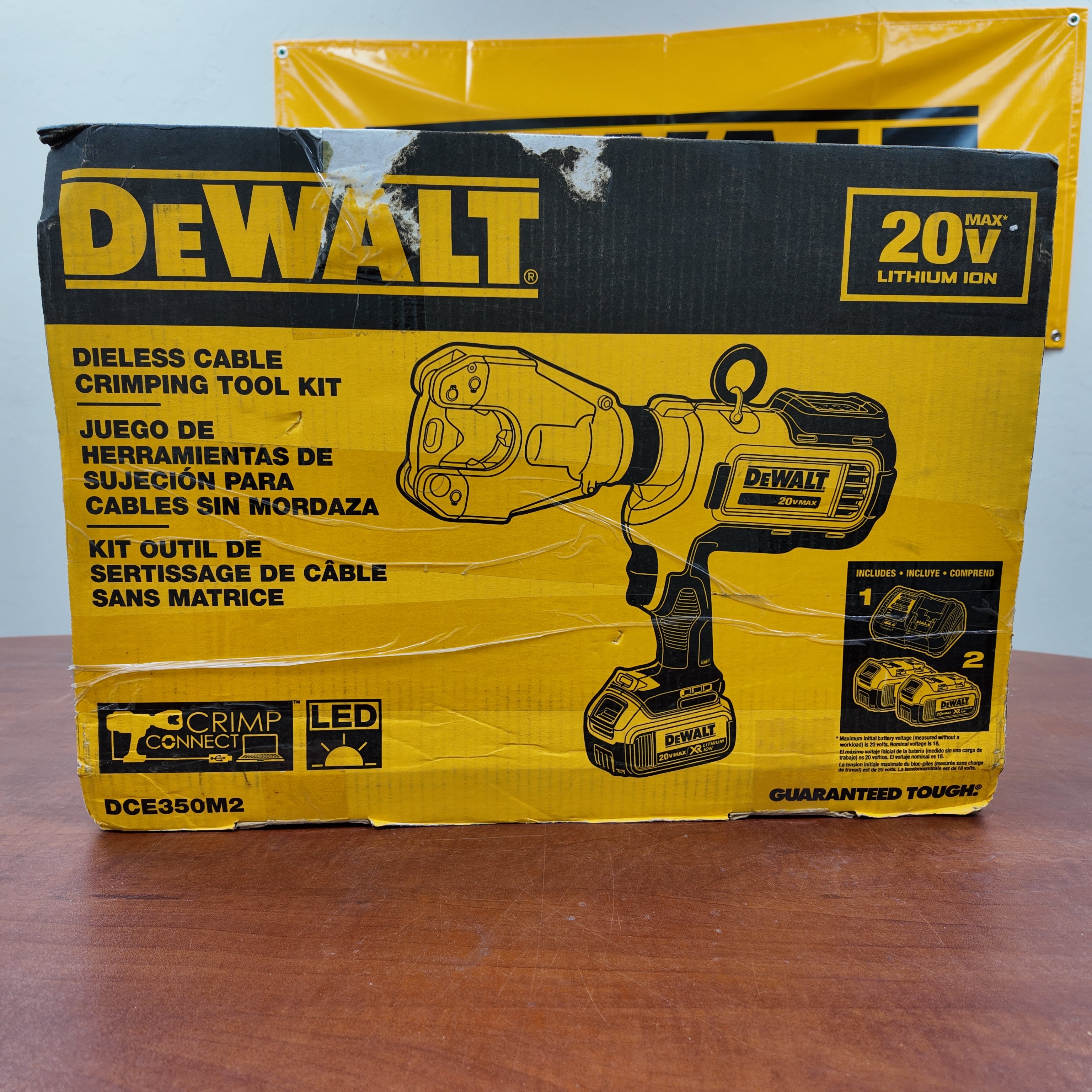 DeWalt 20V MAX Dieless Cable Crimping Tool Kit (Open Box, Brand New with Full Warranty) - DCE350M2