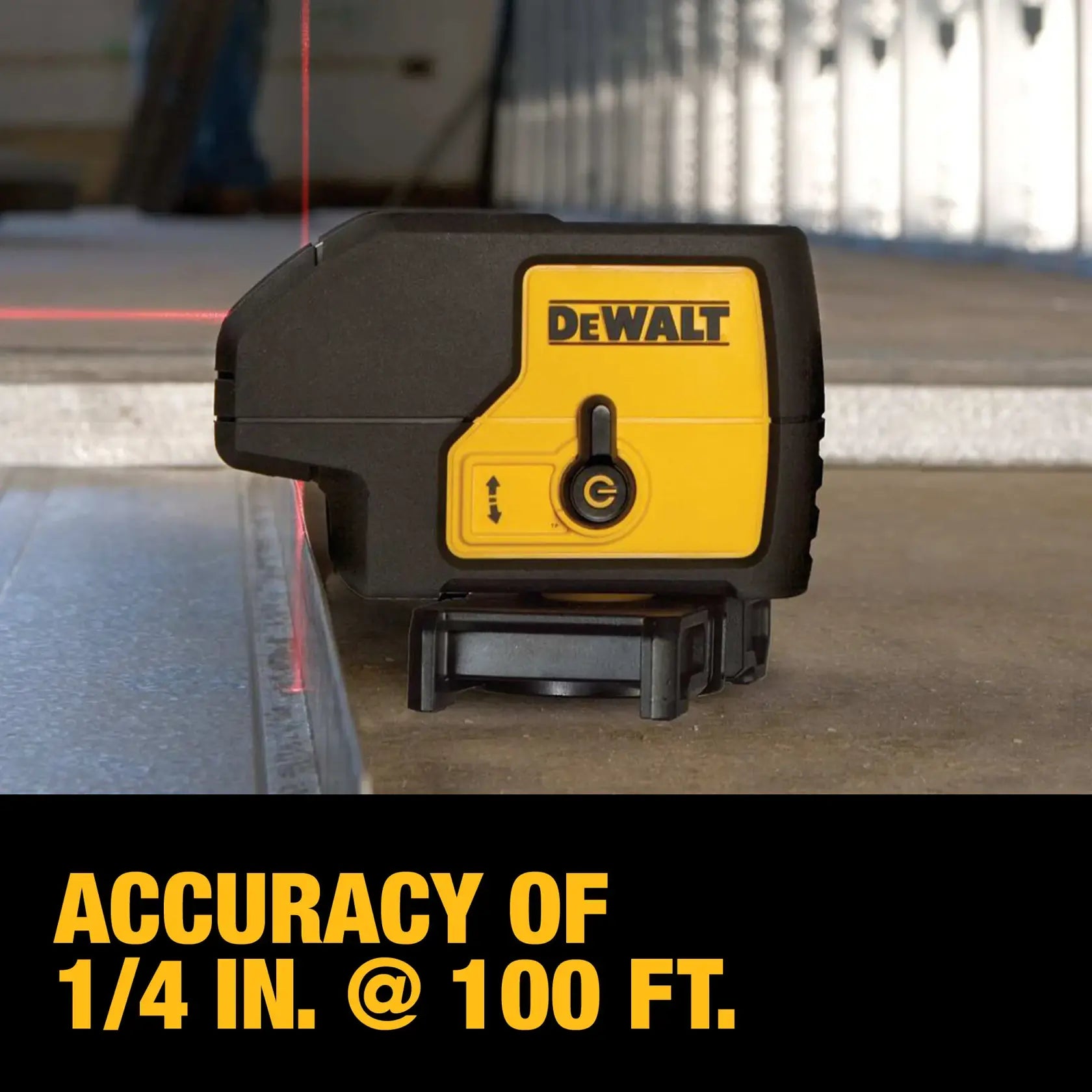 DeWalt 3-Beam Red Laser Pointer – DW083K
